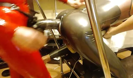 学校女子Masturbatesとの境界線 エロ 動画 野外 露出