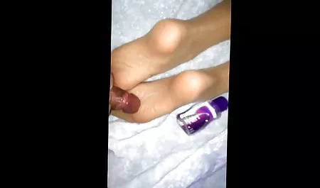 罪のないティーン単に口には巨大なコック 素人 海