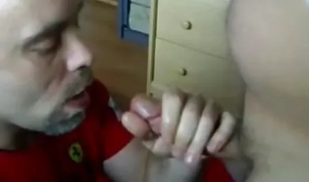 美しい若い女性の乗grandpasコックの自然 素人 av 無料