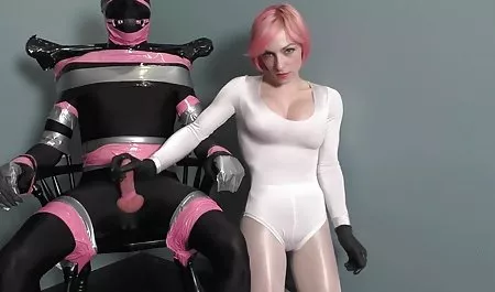 嫁さんにサテンのウェディングドレス 素人 人妻 エロ