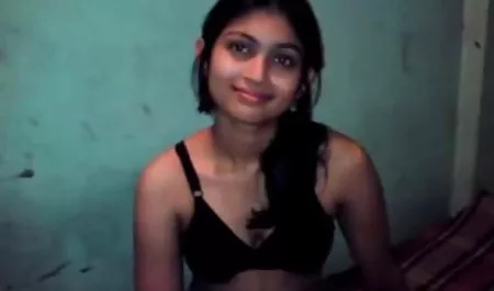 フェティッシュストッキングとJaydenコールと、彼女の長い足でしっかりと！ 素人 無 修正 セックス 動画