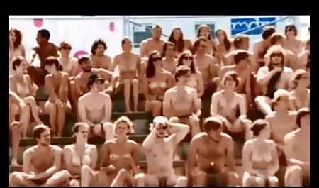 の影響4Pillory弄 素人 セックス