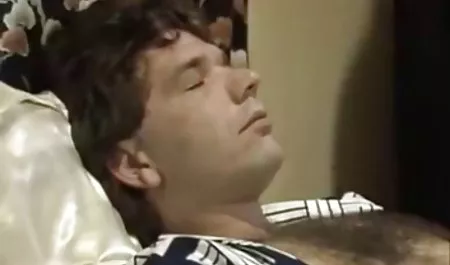 交流のドイツ人の母親と娘の巨大なコック 素人 無 修正 盗撮