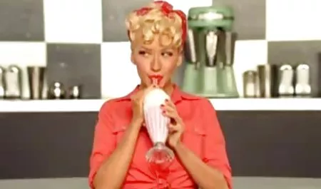 ポップの美しさBlowjob dmm18 素人