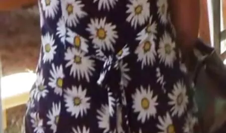 深い彼女の肛門 エロ 動画 海 ナンパ