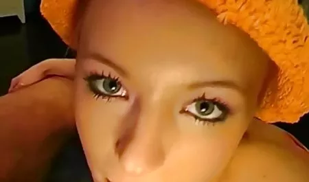 ウクライナのキラParvatiのように2つの穴 素人 抜ける 動画