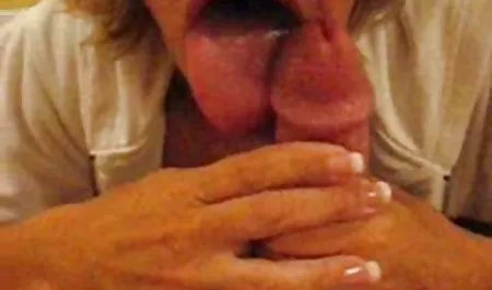 ラテンslutは強いです。 自 撮り 素人