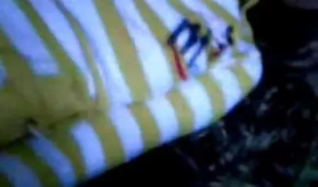 金髪babe大きなおっぱいと彼女の玩具 無料 無 修正 素人 投稿 動画