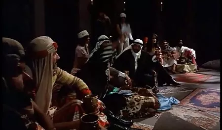 レズビアンOrnellaモーガンマリモノ-コト-ミル-ヒトでシャワーを集め 爆乳 素人 ナンパ