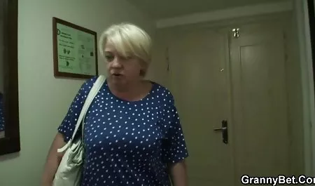 母法Fucks bi-Bi-si 素人 巨乳 無 修正